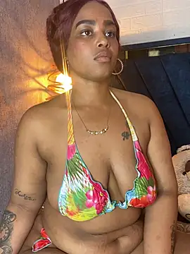 Ayla_Noir webcam