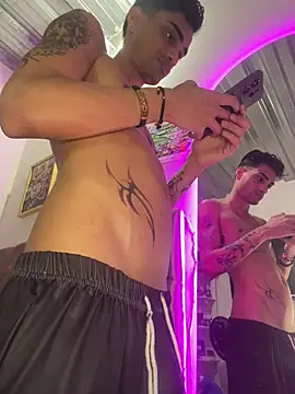 Latin_twink_lyam1 webcam