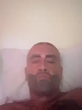 LA_guy_host webcam