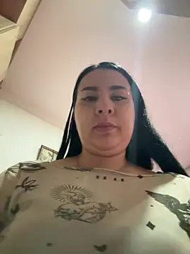 Abril_Luv webcam