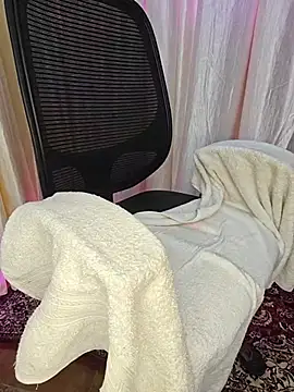 Curvy_Pooja live cam on StripChat