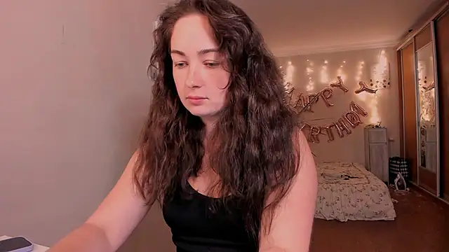 cClandesTina live cam on StripChat