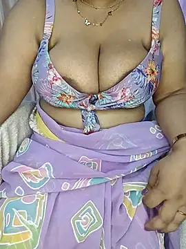 Curvy_Pooja live cam on StripChat