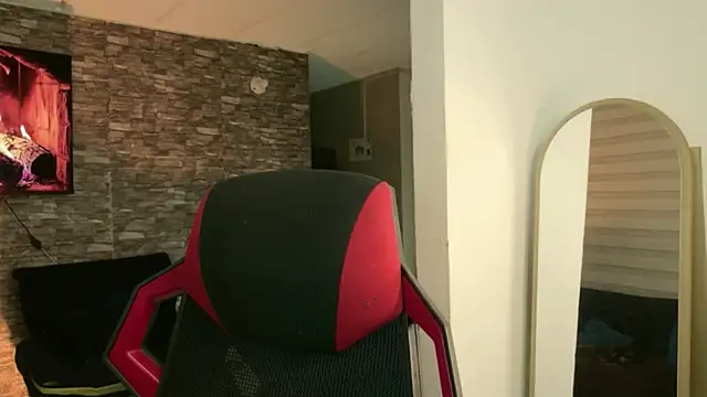Charlotte_greys webcam