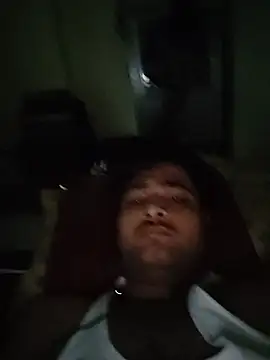 allumatar live cam on StripChat