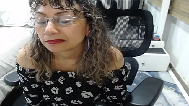 jesy_hot webcam