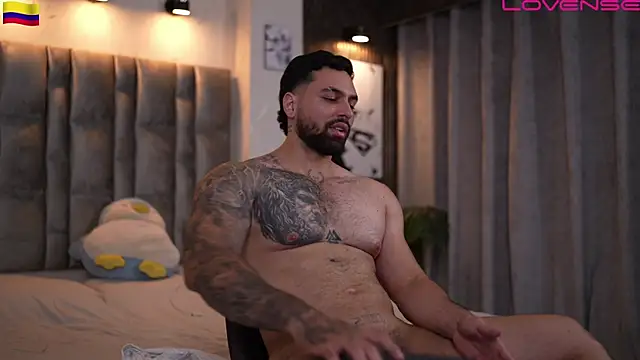 john_king29 live cam on StripChat