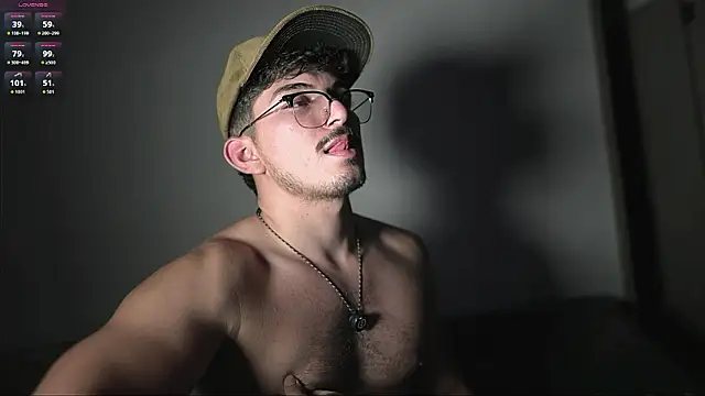 simoon_01 live cam on StripChat