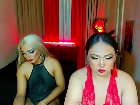 Phenomenal_Shemale webcam