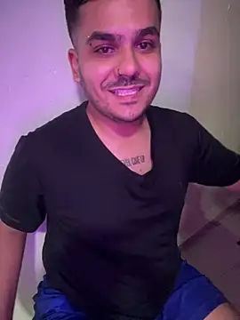 LatinBearX webcam