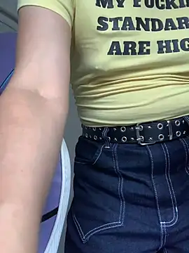 La-Gatiita-trans Live Web Cam Show