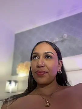 MiilaBlake live cam on StripChat