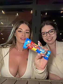 IsabellaEtthan webcam