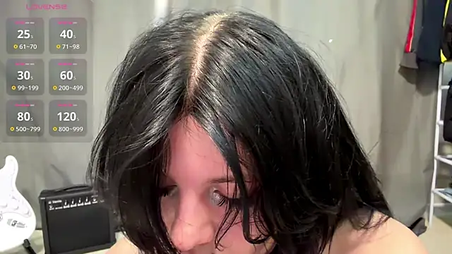 VeIvetLure live cam on StripChat