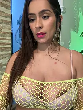 Mau_White live cam on StripChat