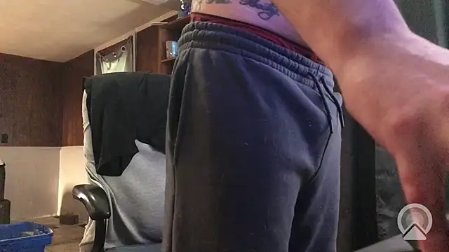 CallMeDaddy502 webcam