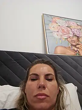FeliciaKrige webcam