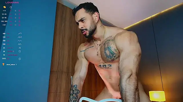 massimo_visconti Live Web Cam Show