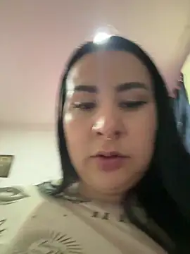Abril_Luv live cam on StripChat
