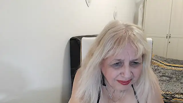 SusiLifeXXX live cam on StripChat
