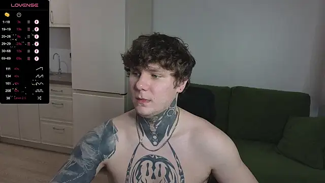 Lechery_boy live cam on StripChat