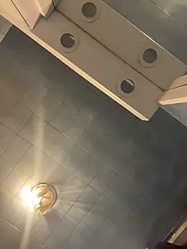 Isabella18_pink webcam