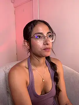 elegant__rouse webcam