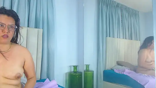 Sallydickinson webcam
