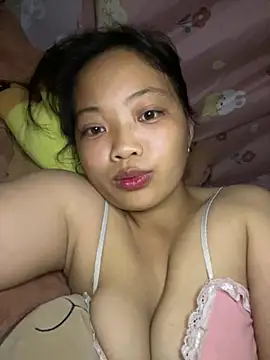 -Mymy_ webcam