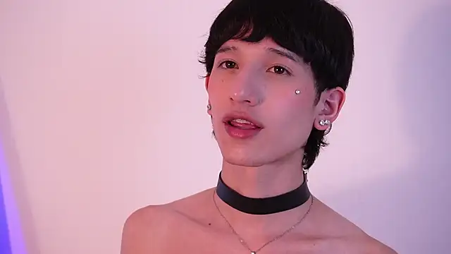 suki_dolll live cam on StripChat