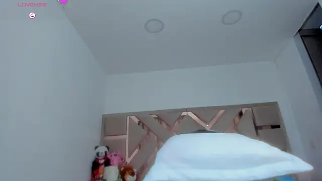 ashelydainii webcam