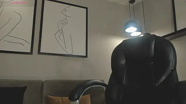 EveBensonX webcam