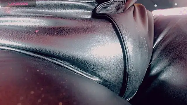 Oriana_braom webcam