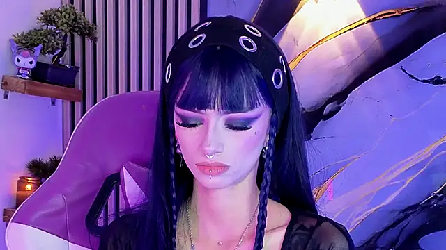 chloe_jacksonn live cam on StripChat