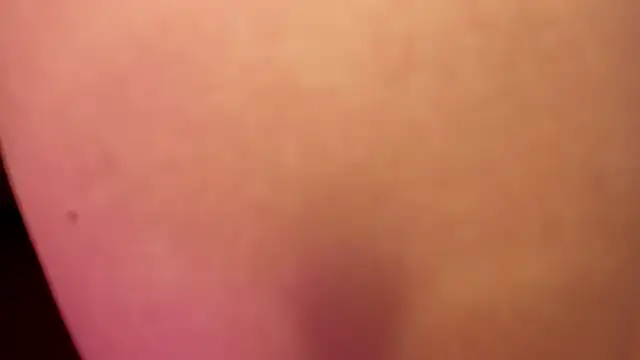 sofiaa_snoww live cam on StripChat