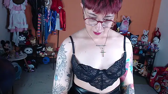 MissMiia2 webcam