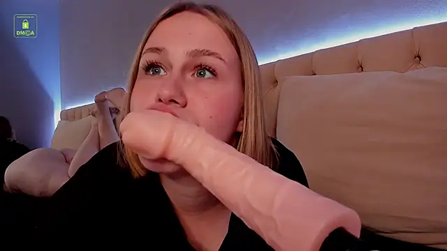 stacy_moorex webcam