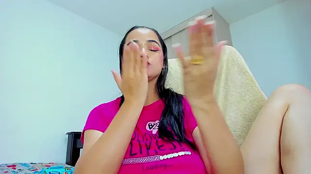 monica_little23 webcam