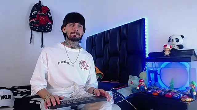 Brutal_Sex_Fucking webcam