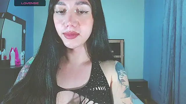 karla_zambrano webcam