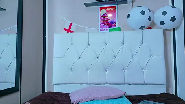 Rachel_new20 webcam