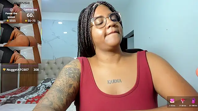 ZahraRose webcam