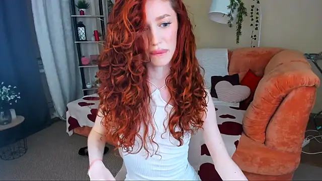 ChristinaConteeree webcam