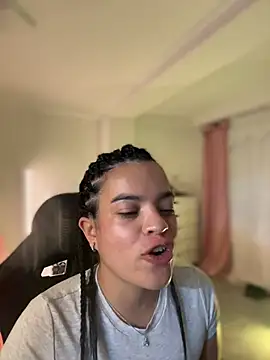 JuanitaMore01 webcam
