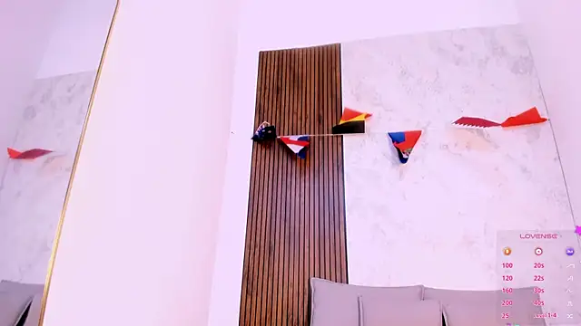 Mistt_Mia webcam