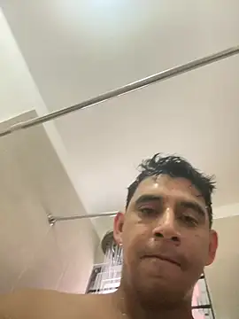 JoseShots69 live cam on StripChat
