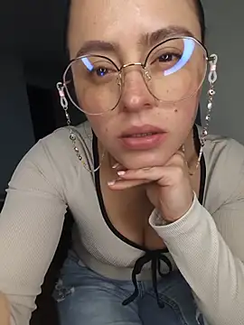 ALEJA__22 webcam