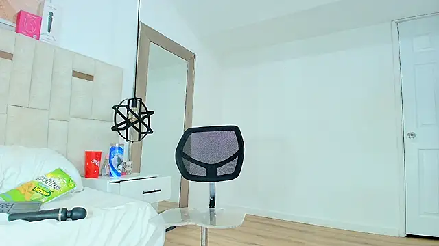 Sara_BigAss- webcam