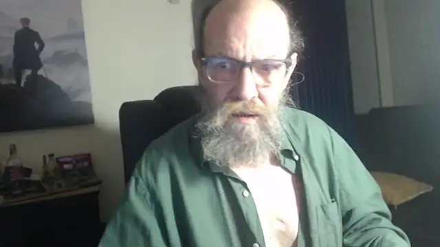 Uncle_Hottie live cam on StripChat