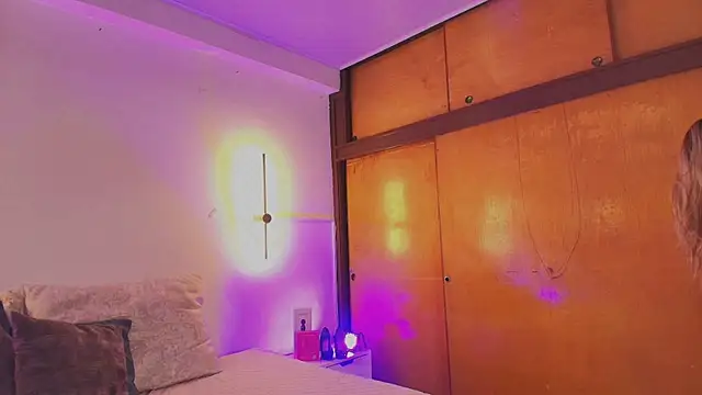 amara_ricci webcam